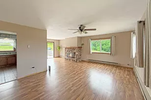 2508 Lundgren Rd, Pecatonica, IL 61063 - Photo 7