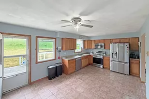 2508 Lundgren Rd, Pecatonica, IL 61063 - Photo 11
