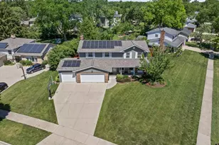 1660 Clavinia Ave, Deerfield, IL 60015 - Photo 5