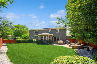 1660 Clavinia Avenue, Deerfield, IL 60015 - Photo 35