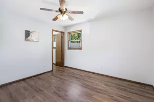 3117 23rd St, Zion, IL 60099 - Photo 9