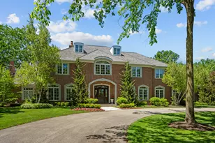 1150 W Keswick Ln W, Lake Forest, IL 60045 - Photo 1