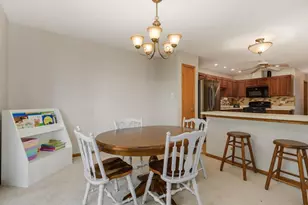 15606 Centennial Ct, Orland Park, IL 60462 - Photo 7