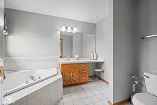 631 Vanderbilt Dr, New Lenox, IL 60451 - Photo 17