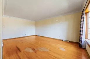 5859 W 64th St, Chicago, IL 60638 - Photo 5