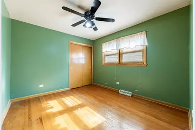 5859 W 64th Street, Chicago, IL 60638 - Photo 11
