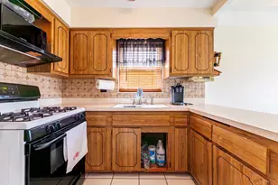 5859 W 64th St, Chicago, IL 60638 - Photo 7