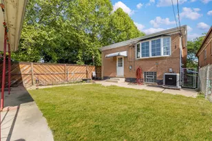 5859 W 64th St, Chicago, IL 60638 - Photo 27