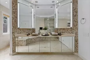 460 W Superior St, Chicago, IL 60654 - Photo 25