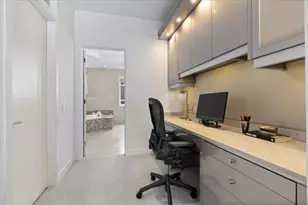 460 W Superior St, Chicago, IL 60654 - Photo 23