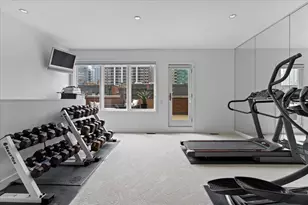 460 W Superior St, Chicago, IL 60654 - Photo 37