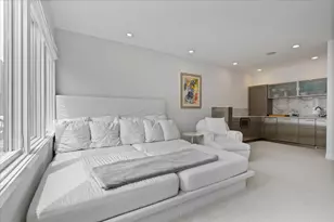 460 W Superior St, Chicago, IL 60654 - Photo 33