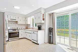 14907 Glen Wood Ln, Homer Glen, IL 60491 - Photo 9