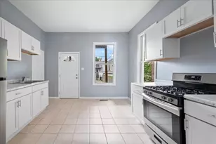 1831 N California Ave, Chicago, IL 60647 - Photo 13
