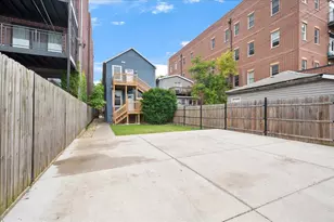 1831 N California Ave, Chicago, IL 60647 - Photo 21