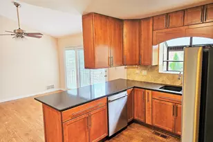 1932 Golf View Dr, Bartlett, IL 60103 - Photo 17