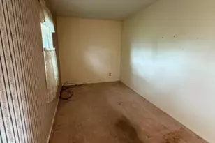 915 16th St, Mendota, IL 61342 - Photo 7