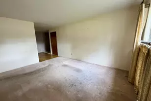 915 16th St, Mendota, IL 61342 - Photo 3