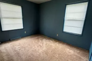 915 16th St, Mendota, IL 61342 - Photo 9