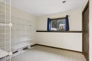 510 W Rockland Rd, Libertyville, IL 60048 - Photo 19