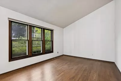 510 W Rockland Road, Libertyville, IL 60048 - Photo 7