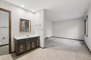 510 W Rockland Rd, Libertyville, IL 60048 - Photo 9