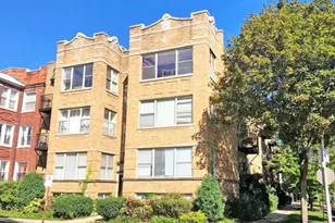2002 W Birchwood Ave, Chicago, IL 60645 - Photo 1