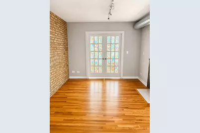 2002 W Birchwood Avenue #3, Chicago, IL 60645 - Photo 5