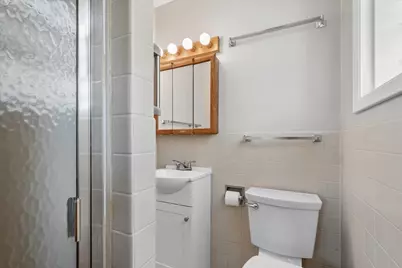 5832 Capulina Avenue, Morton Grove, IL 60053 - Photo 9