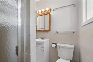 5832 Capulina Ave, Morton Grove, IL 60053 - Photo 9