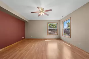 5832 Capulina Ave, Morton Grove, IL 60053 - Photo 13