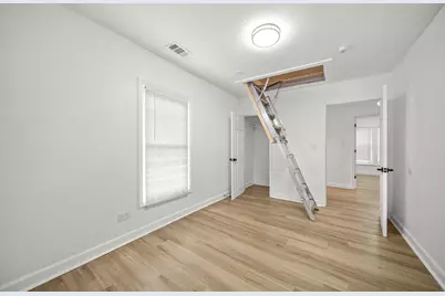 639 N Leamington Avenue, Chicago, IL 60644 - Photo 45
