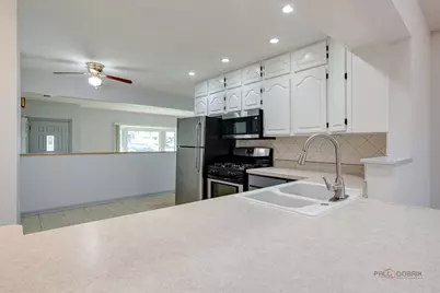 2508 Highland Drive, Lindenhurst, IL 60046 - Photo 17