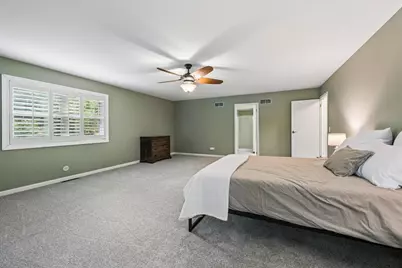 1040 N Charles Street, Naperville, IL 60563 - Photo 17