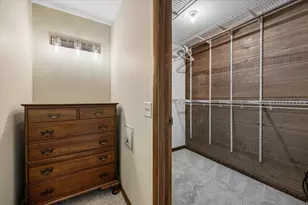 1040 N Charles St, Naperville, IL 60563 - Photo 19