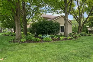 1040 N Charles St, Naperville, IL 60563 - Photo 33