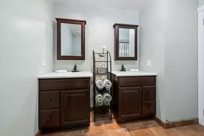 1040 N Charles Street, Naperville, IL 60563 - Photo 23