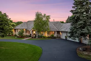 1615 Northridge Dr, Wayzata, MN 55391 - Photo 3