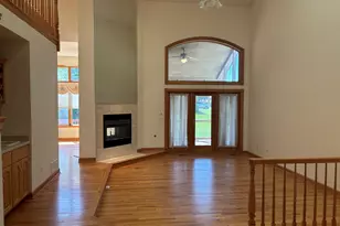 114 Deer Haven Ct, Crete, IL 60417 - Photo 7