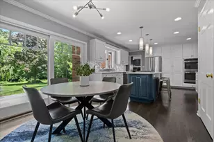 685 Wicklow Rd, Deerfield, IL 60015 - Photo 5