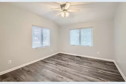 601 Oakwood Drive, Geneva, IL 60134 - Photo 9