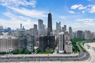 900 N Lake Shore Dr, Chicago, IL 60611 - Photo 3