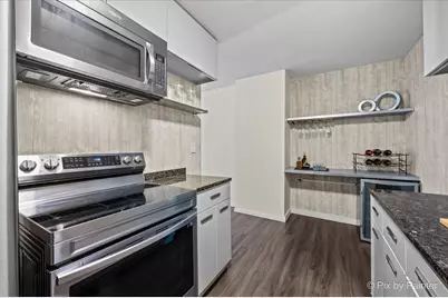 900 N Lake Shore Drive #2303, Chicago, IL 60611 - Photo 25