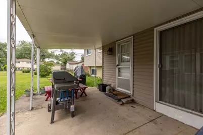 70 Dover Drive, Des Plaines, IL 60018 - Photo 39