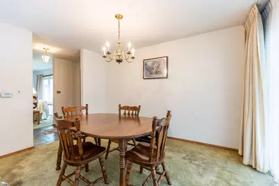 70 Dover Drive, Des Plaines, IL 60018 - Photo 13