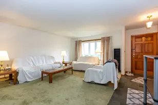 70 Dover Dr, Des Plaines, IL 60018 - Photo 7