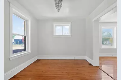 558 N Crystal Street, Elgin, IL 60123 - Photo 13
