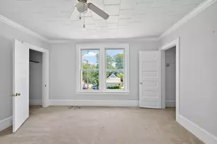 558 N Crystal St, Elgin, IL 60123 - Photo 19