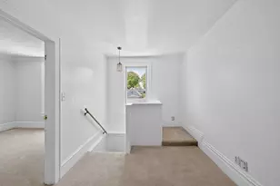 558 N Crystal St, Elgin, IL 60123 - Photo 21