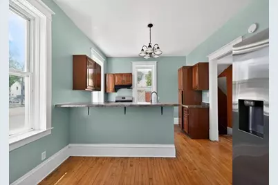558 N Crystal Street, Elgin, IL 60123 - Photo 11